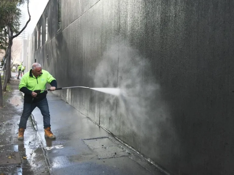 Wall pressure washing